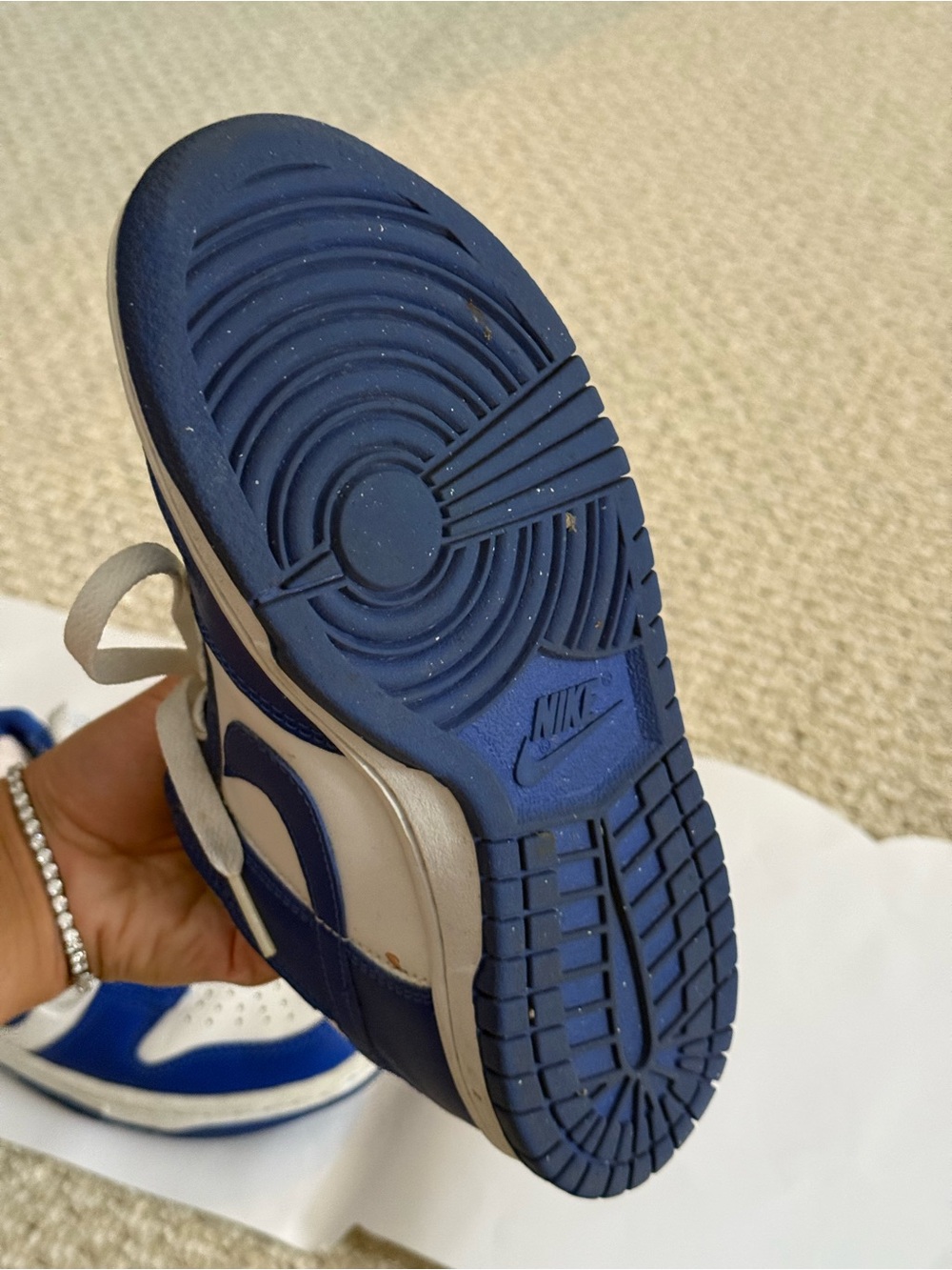 Nike Dunk Low Kentucky Sneakers Size 4Y - Picture 8 of 8